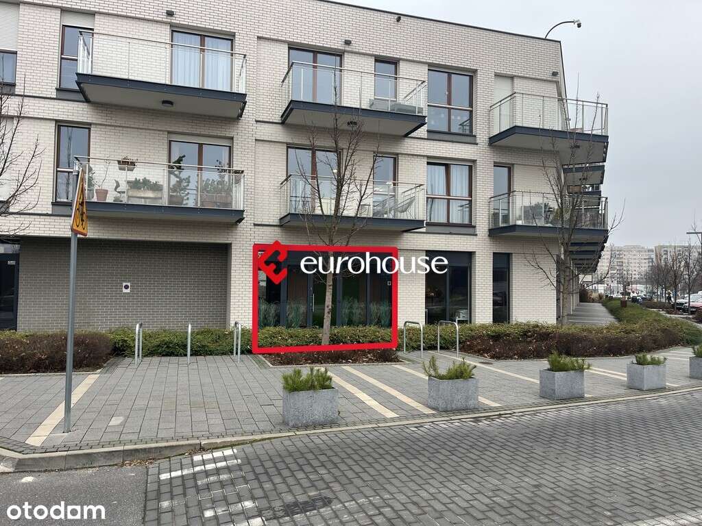 Na sprzedaż Wykończony lokal Na Mokotowie-0