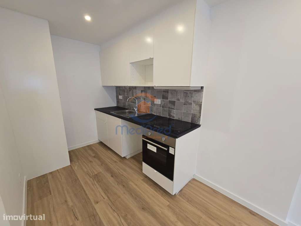 Apartamento T2 Remodelado | Quinta do Mendes, Odivelas - Grande imagem: 4/18