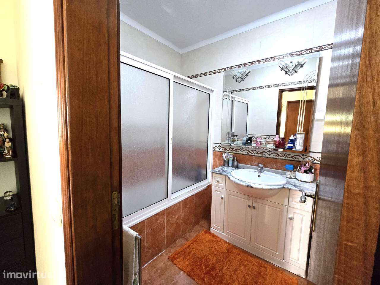 Simpática Moradia em Banda T3-50