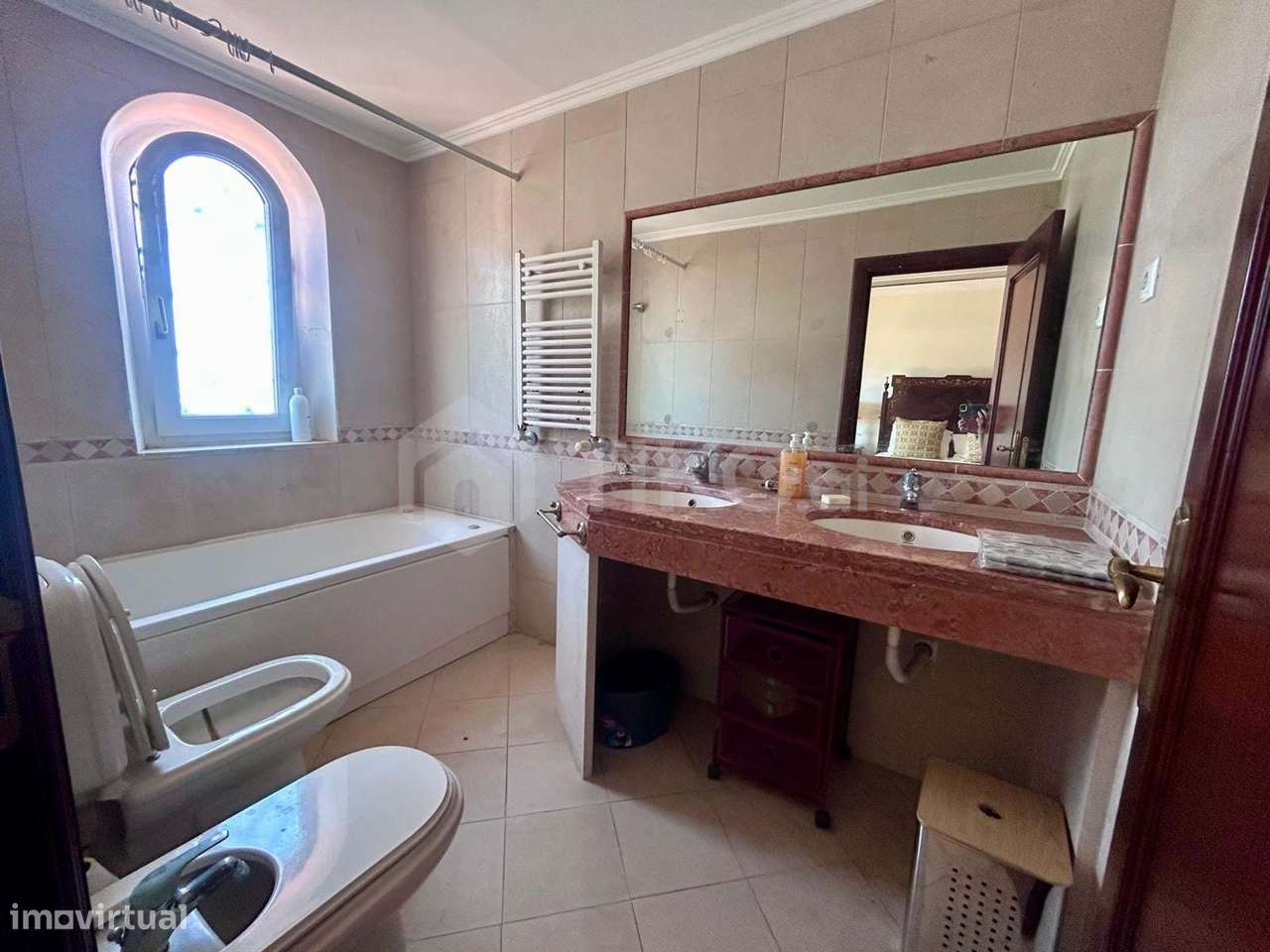 Moradia espaçosa com 4 quartos em Azambuja-26