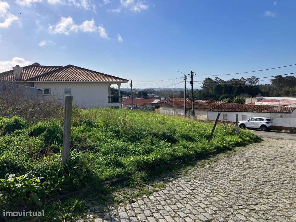 Terreno para cosntrução - Grande imagem: 2/3