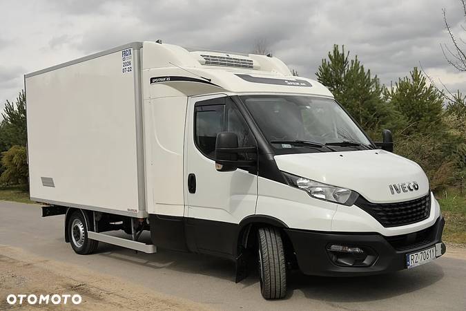 Iveco DAILY 35S18 Mroźnia +25/-25 7 palet thermoking - 2