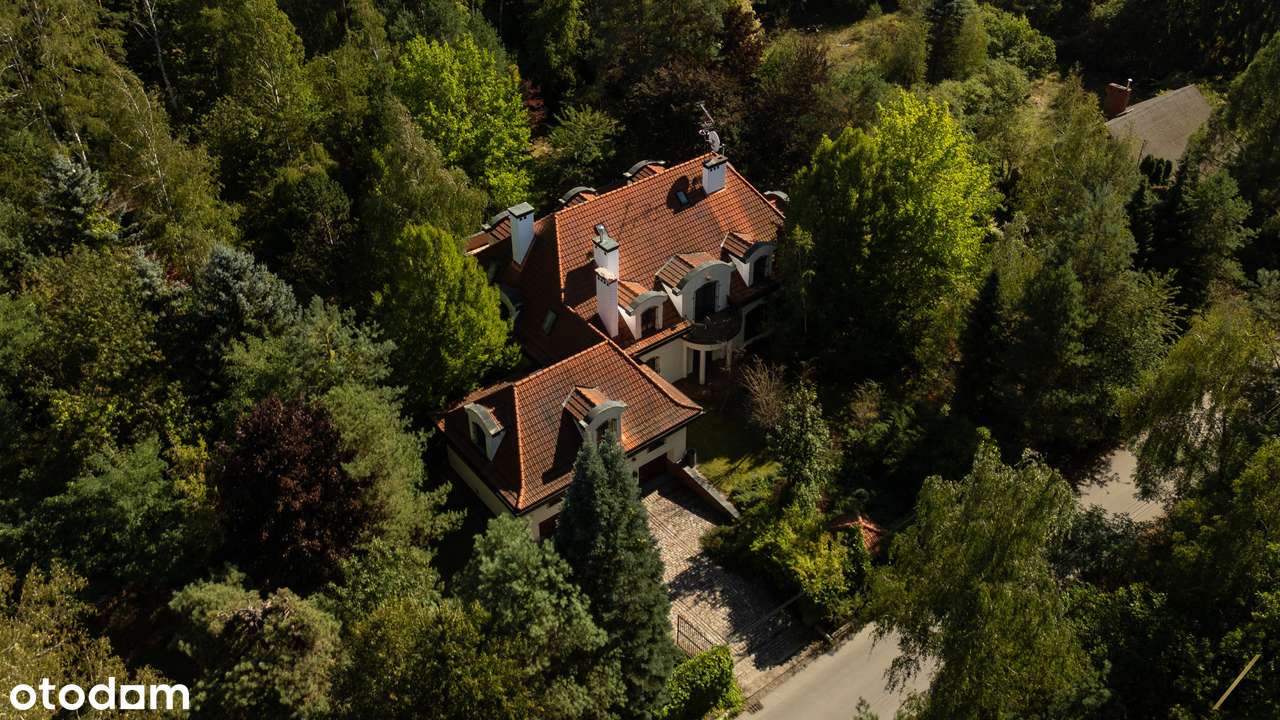 Willa w Radości - 744 m², działka 3000 m², komfort, las za oknem i SPA-15