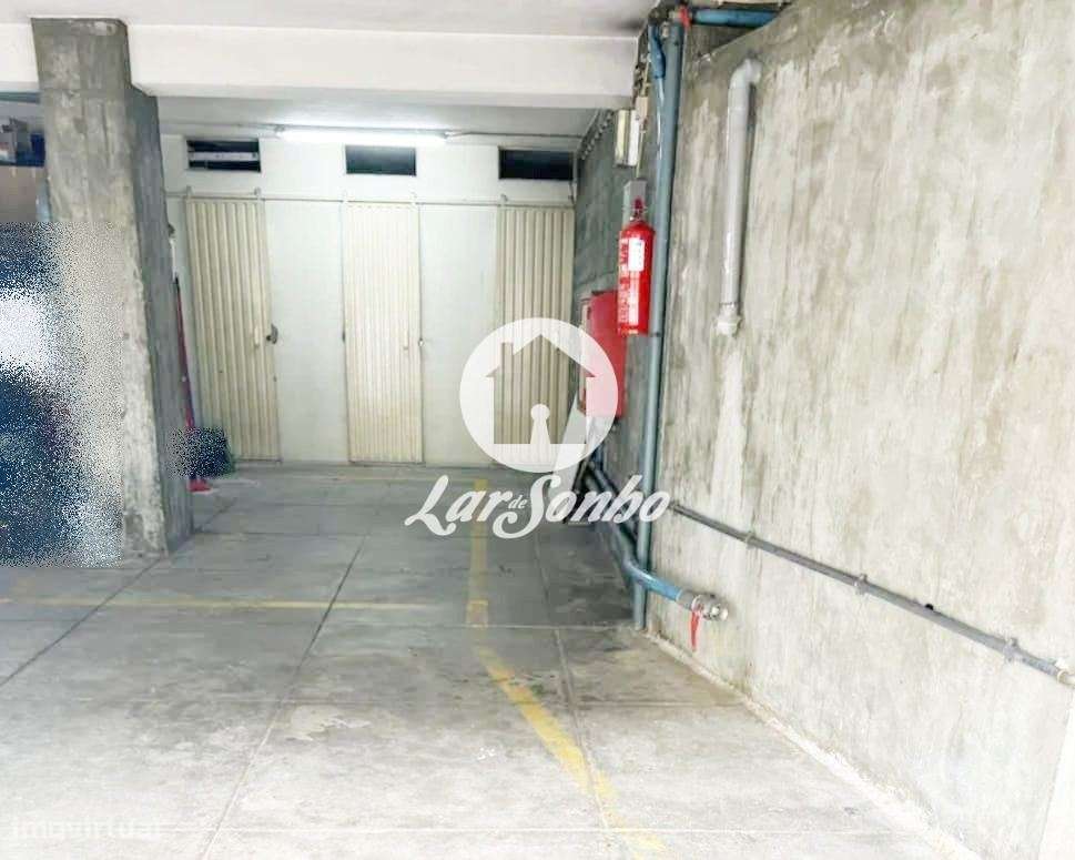 Lugar de Arrumos em Vila do Conde - Grande imagem: 2/3