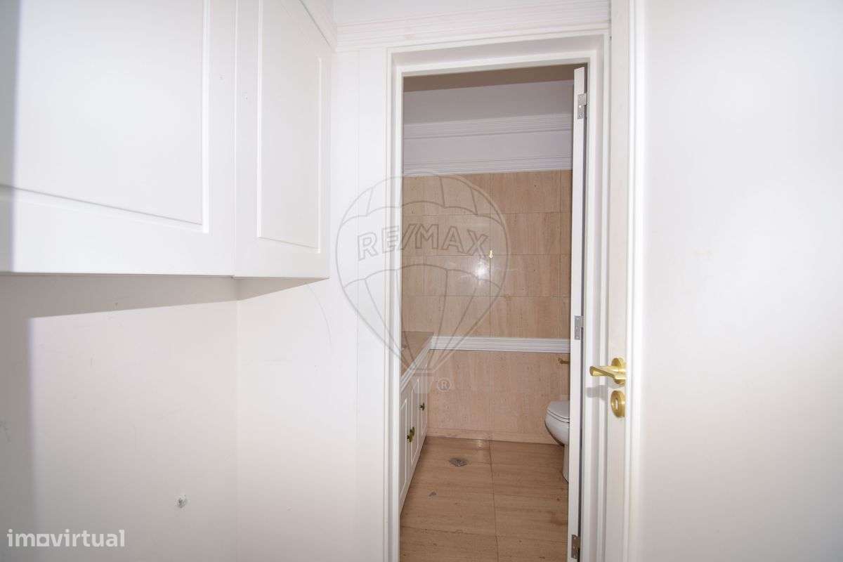 Loja  para arrendamento - Grande imagem: 3/21