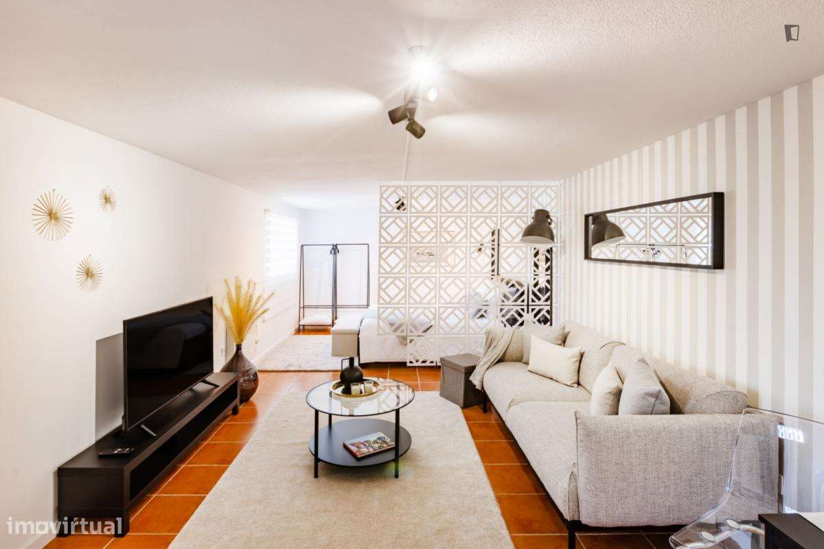 Estúdio - localizado em Vila nova de gaia - Grande imagem: 3/19