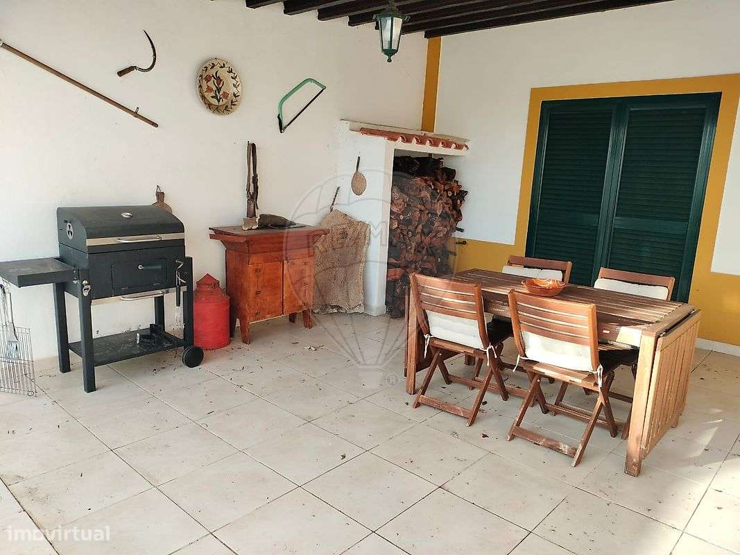 Moradia T5 para venda-27