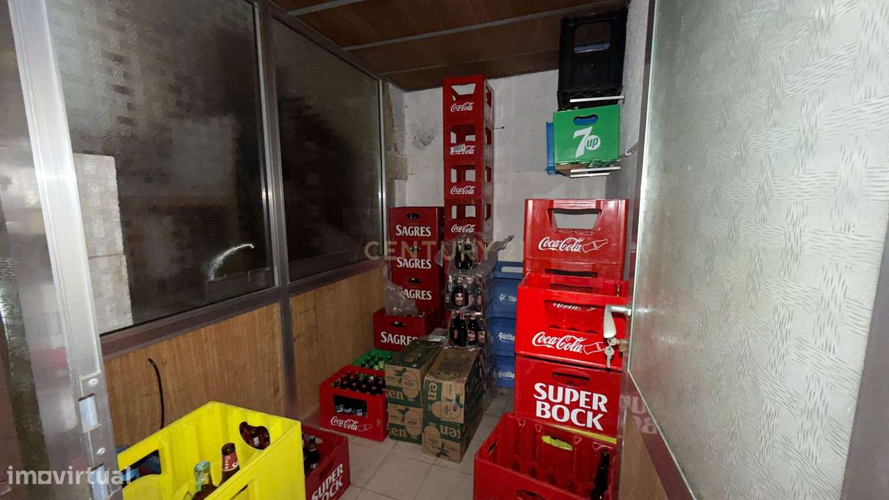 Trespasse no Centro histórico de Viana Do Castelo-8