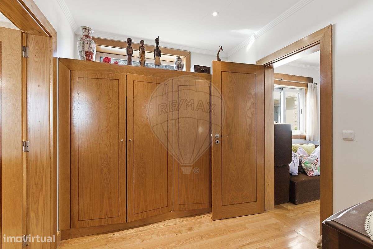 Moradia T4 para venda-33