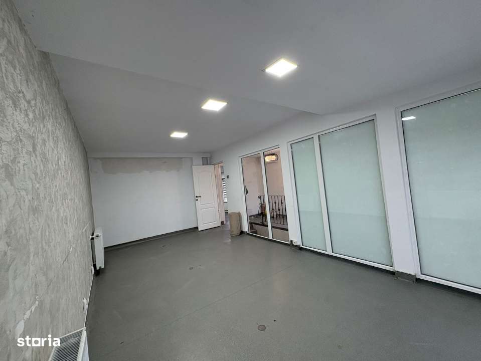 Spatiu comercial, 95 mp, Cartier 1 Mai, Zona Spital Nr. 1 - Imagine principală: 4/6