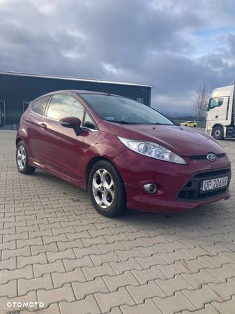 Ford Fiesta - 1