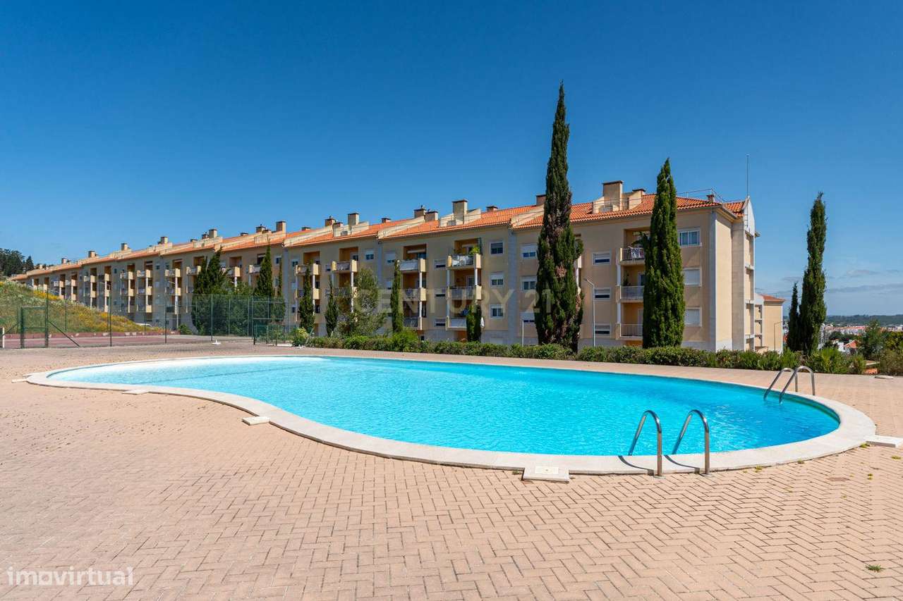 Apartamento T3 em Condomínio Fechado na Horta dos Vimes, Alenquer - Grande imagem: 4/30