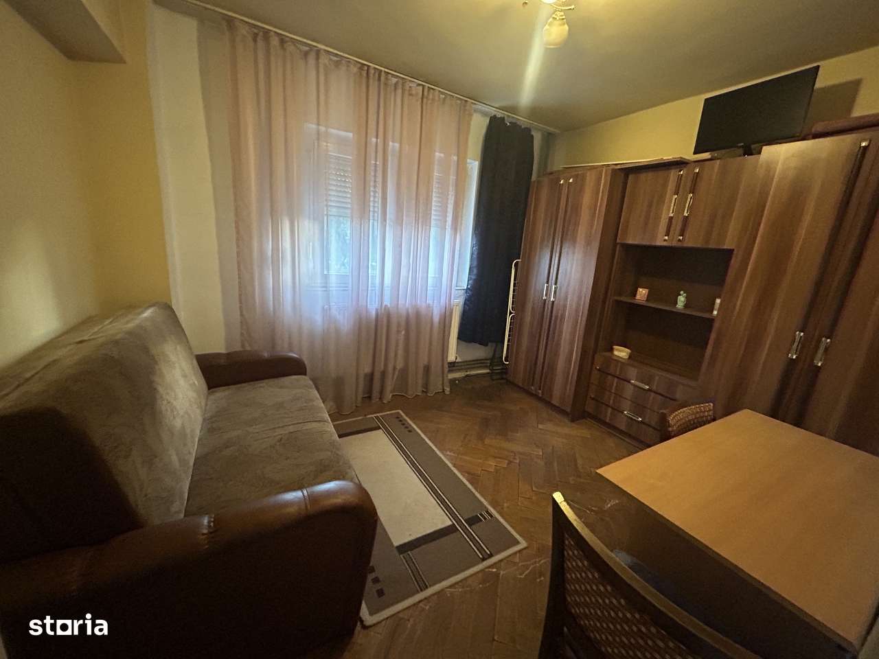 Gheorghe Lazar-Piata700 2 camere-Centrală Proprie, Clima - Imagine principală: 3/7