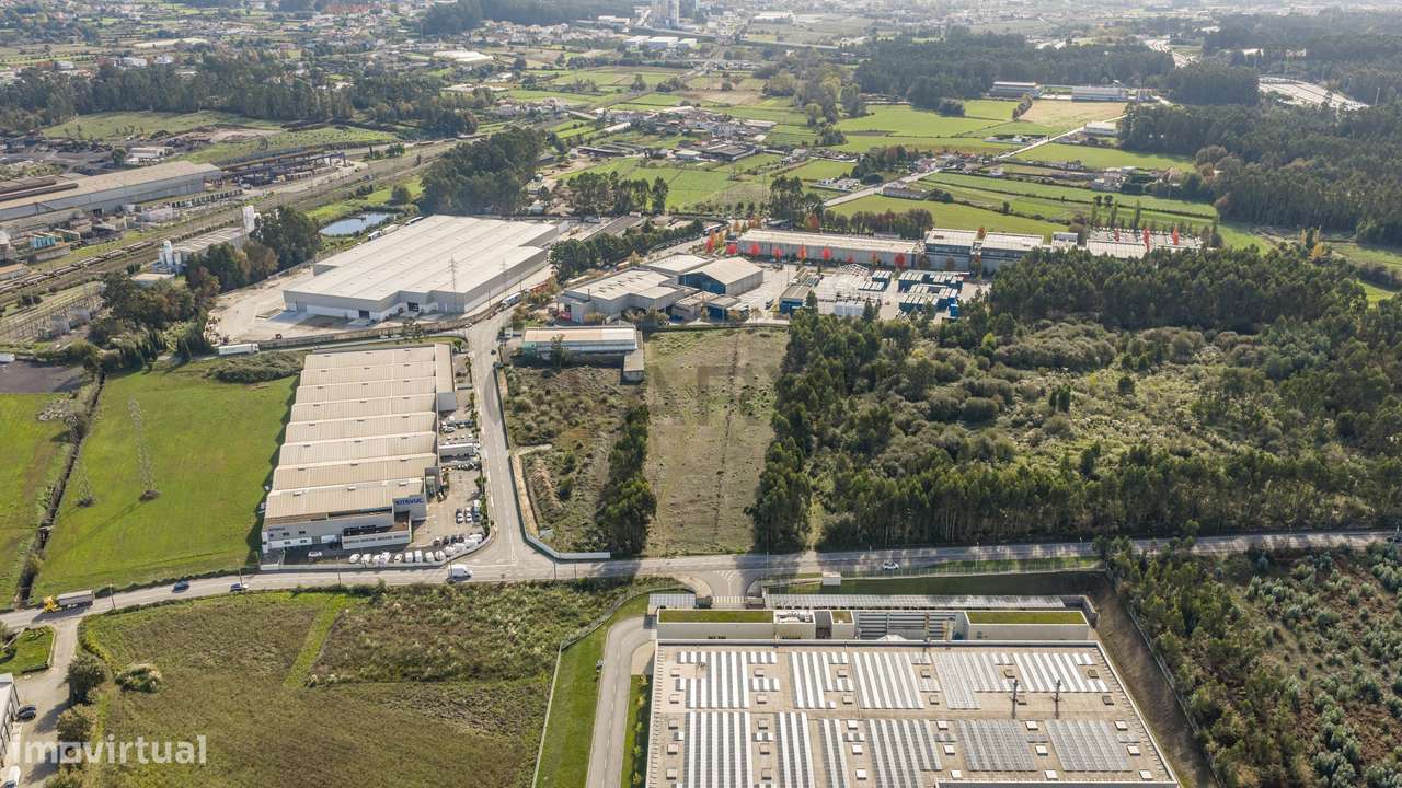 Terreno  para Pavilhão em Zona Industrial da Maia-5