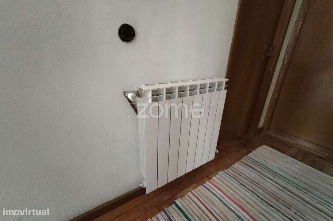 Quinta em Montalegre (cinco quartos e duas caas de banho-27