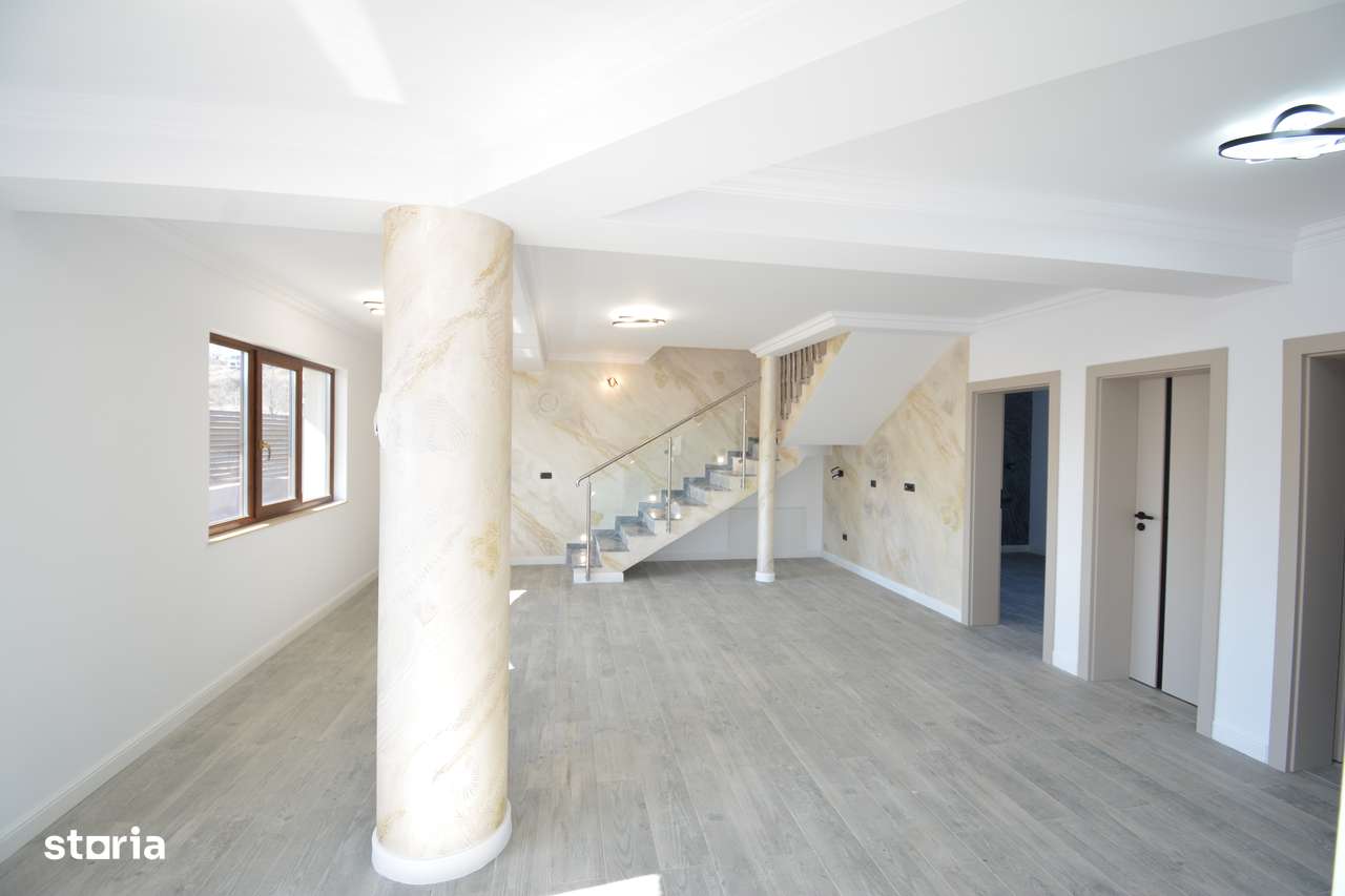 Casă individuală cu garaj, beci, parter si etaj - Imagine principală: 4/15