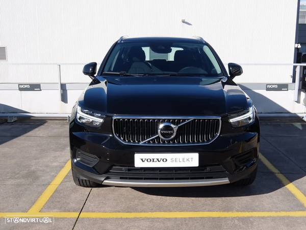 Volvo XC 40 1.5 T3 Momentum Geartronic - 6