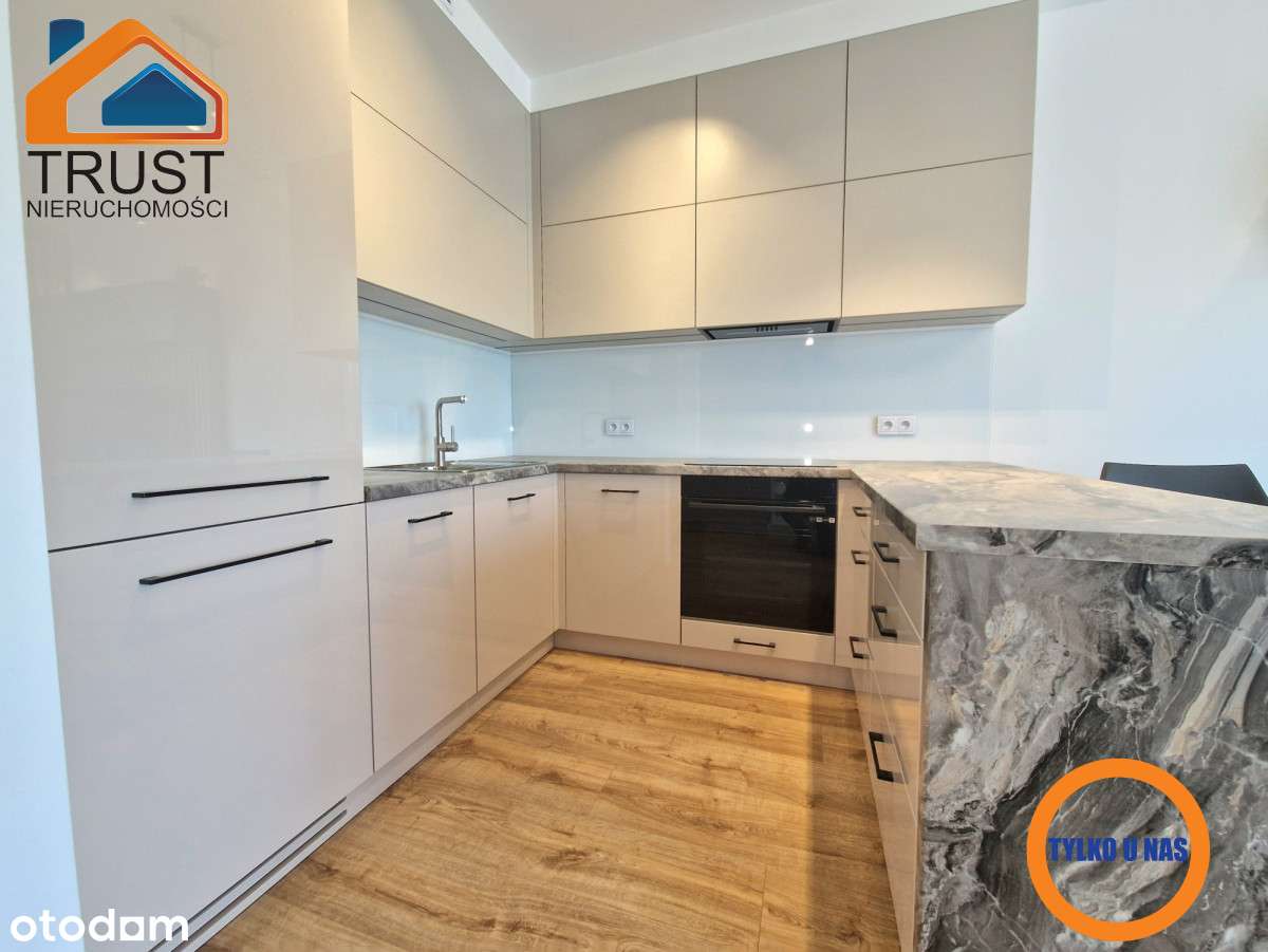 Uroczy apartament vis a vis Manufaktury!-11