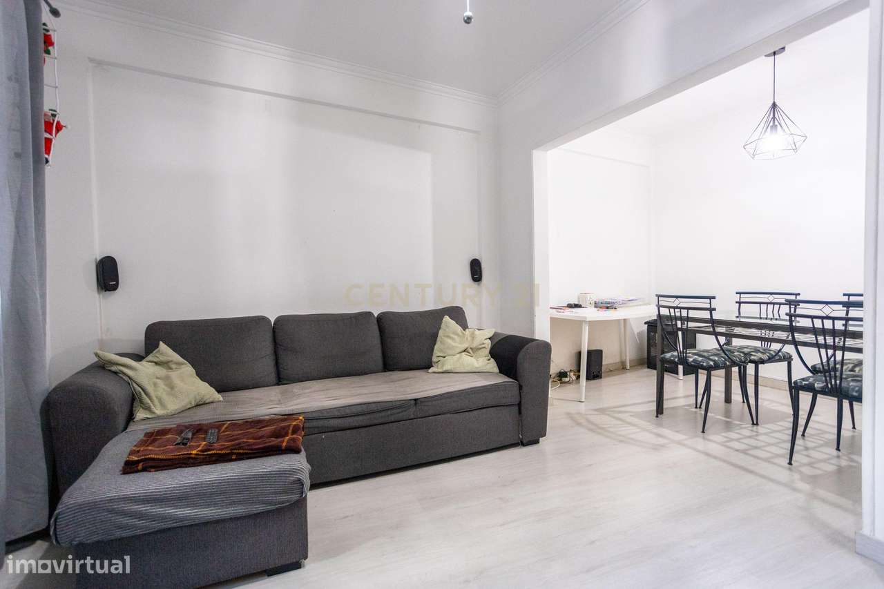 Apart. T2 c/70m2 na P. Stº Adrião - Rua Padre António Vieira-10