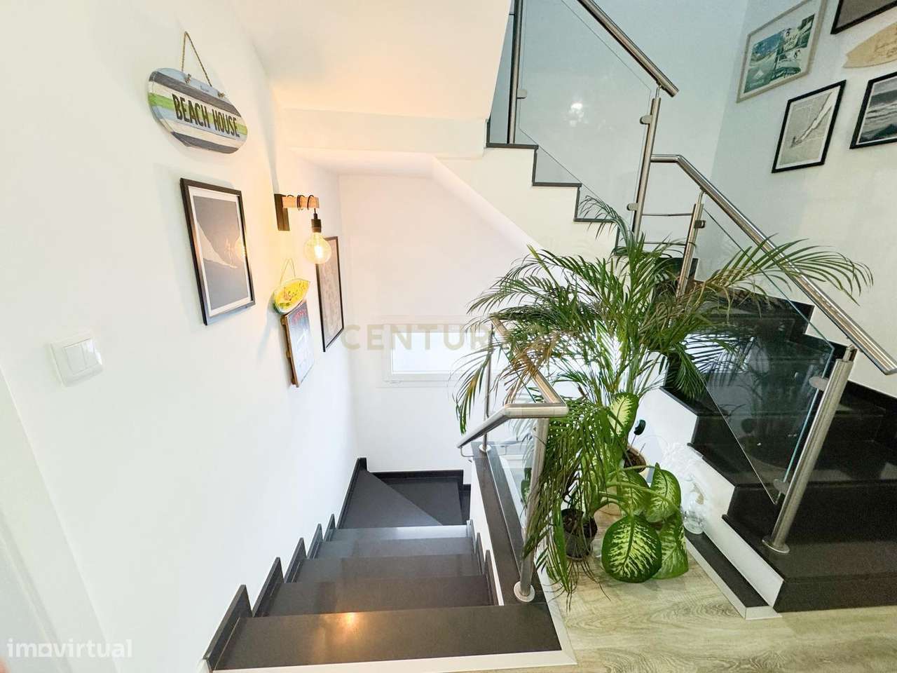 Moradia T3 + 1 contemporânea, numa Rua Sem Saída  – Fernão Ferro-7