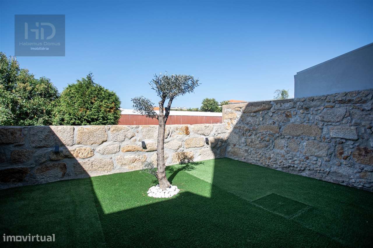Andar moradia T2 duplex novo com jardim privativo no Porto - Grande imagem: 3/33