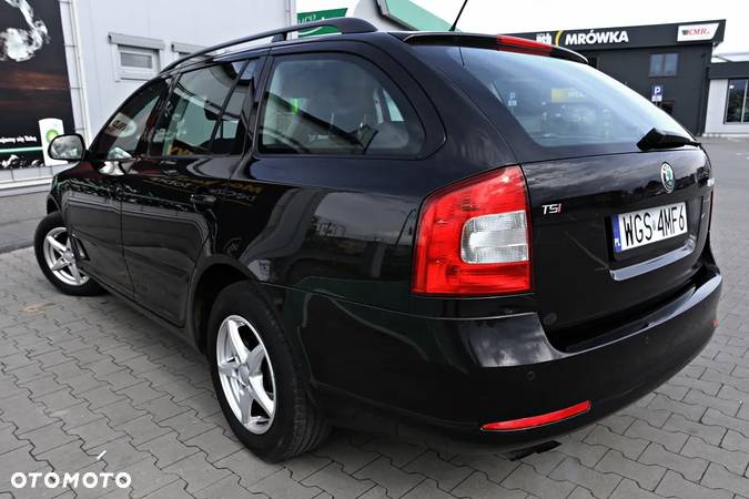 Skoda Octavia 1.8 TSI Ambiente - 27