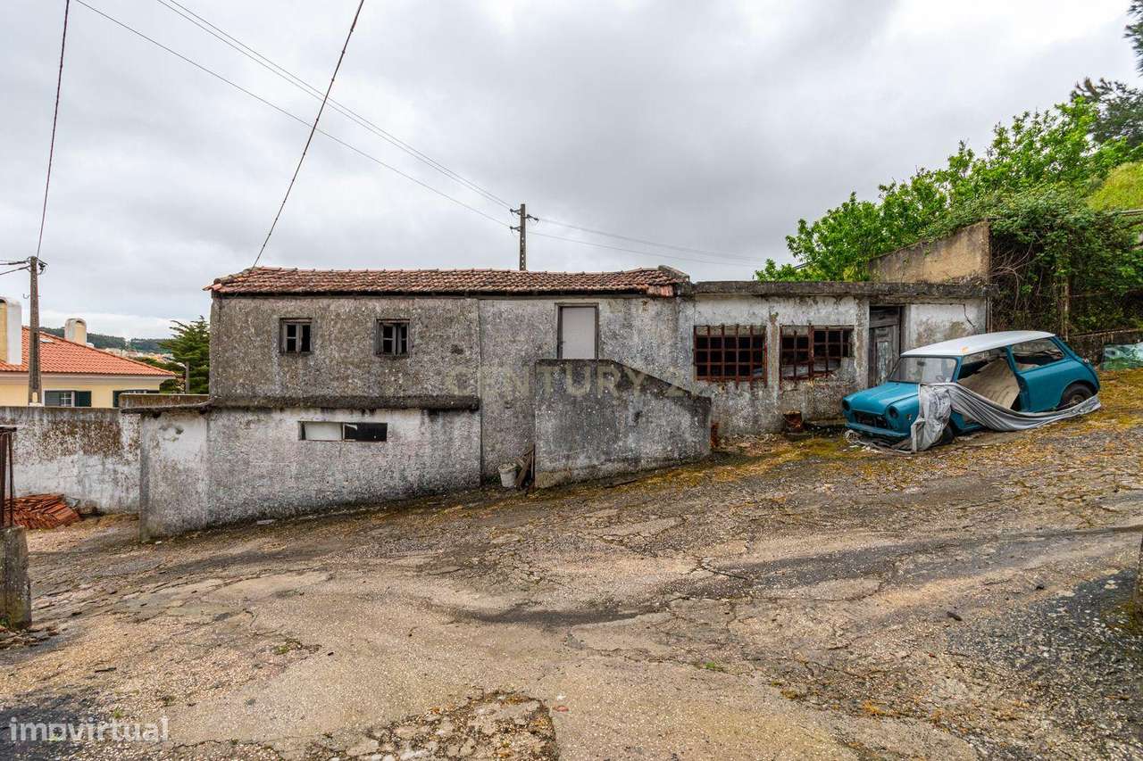 Moradia T3 c/ lote de 2393m2 em Caneças-28