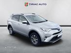 Toyota RAV4 - 7