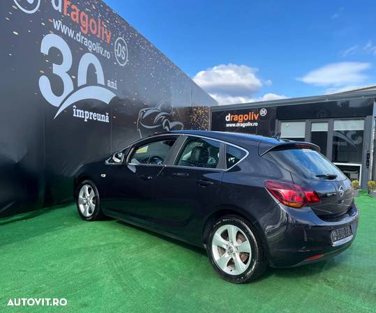 Opel Astra 1.7 CDTI DPF Edition - 3