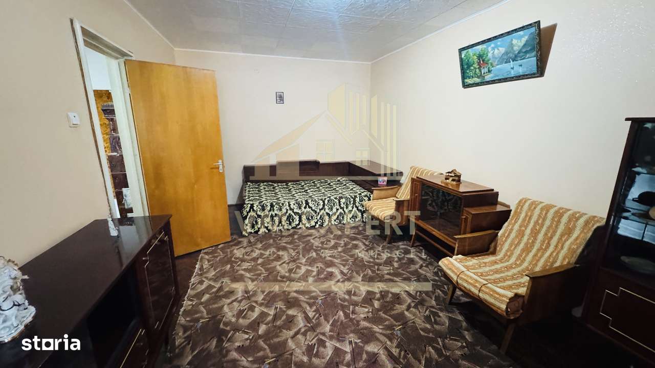 APARTAMENT 2 CAMERE ETAJ 4 CAMPULUNG VIȘOI - Imagine principală: 4/20