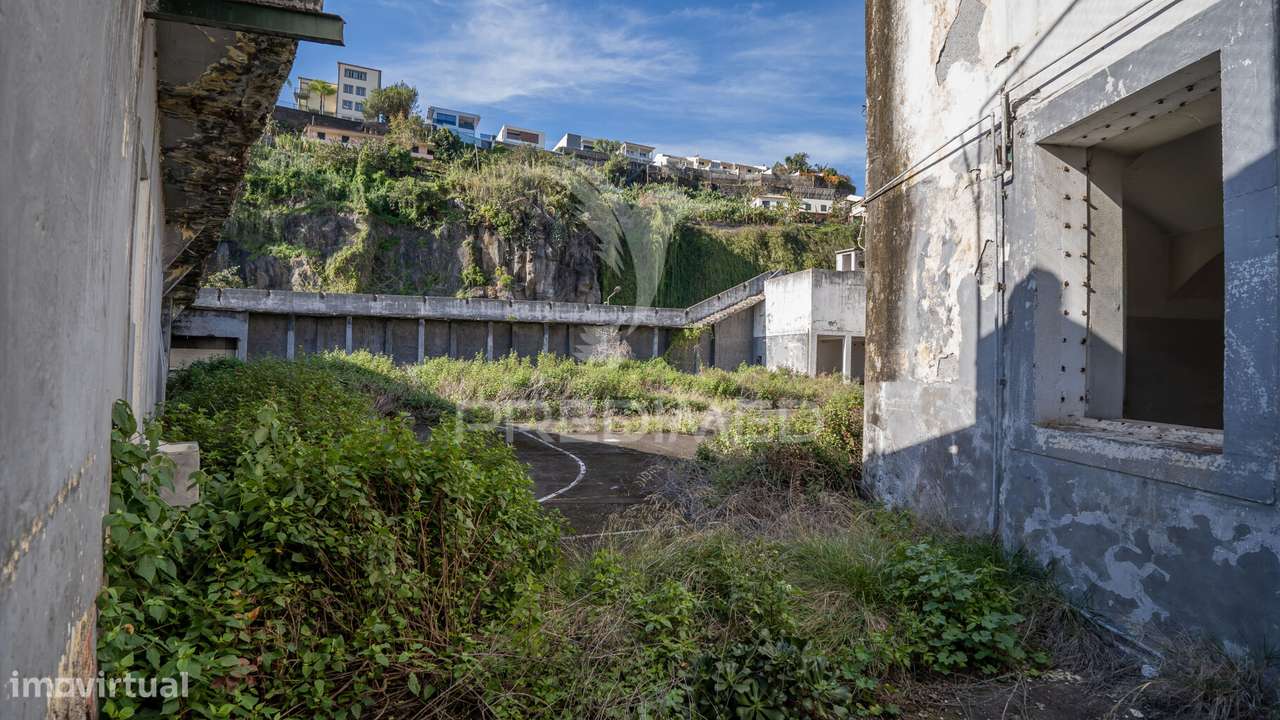 Um edifício com história e versatilidade no coração do Funchal-7