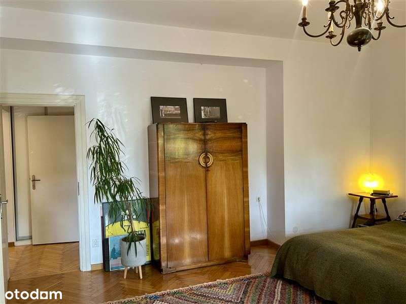 Nietuzinkowy 100m2 apartament na Kamiennej Górze-9