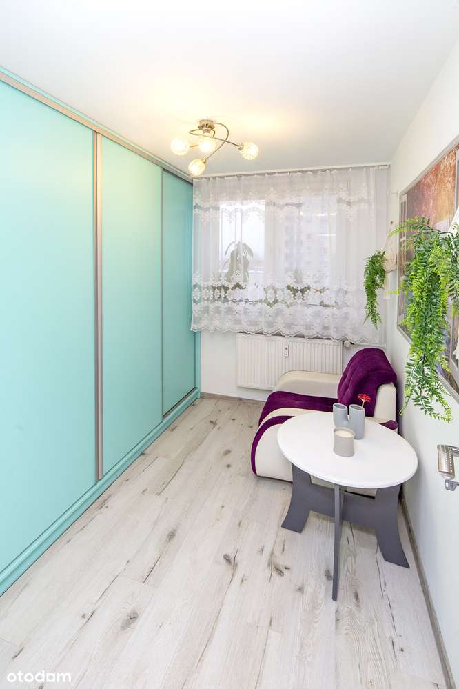 Z okna Amelung, gotowe do wprowadzenia 3 pokoje - Pełny obrazek: 5/15