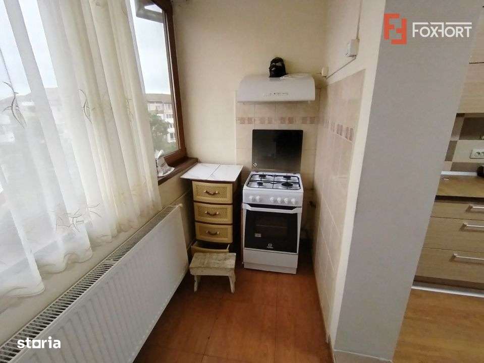 Apartament cu 3 camere de inchiriat in zona Soarelui-10