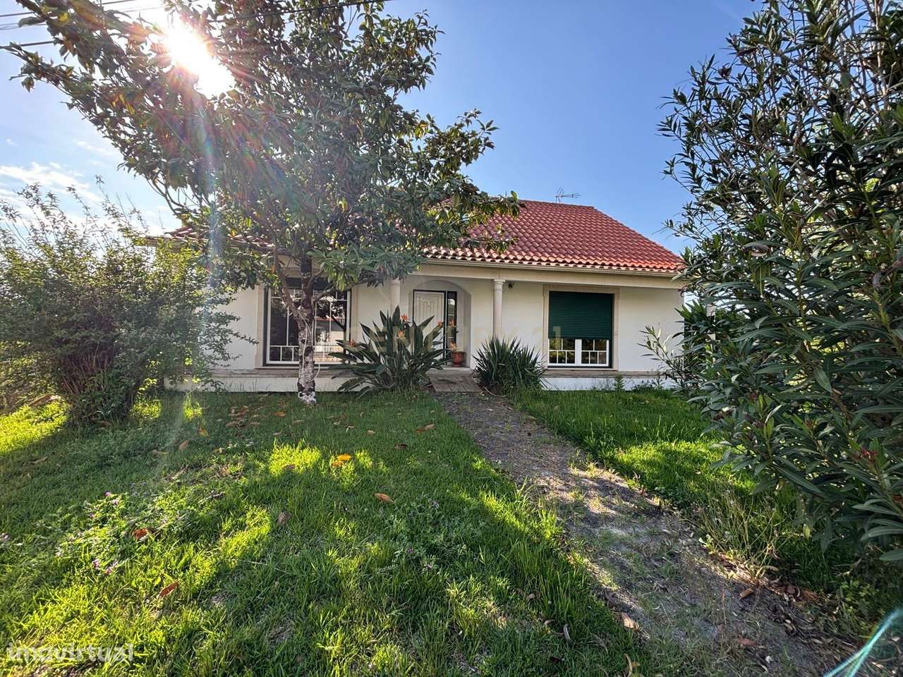 Luxuosa Moradia T 5 com Vista Panorâmica em São Simão de Litém, Pombal-58