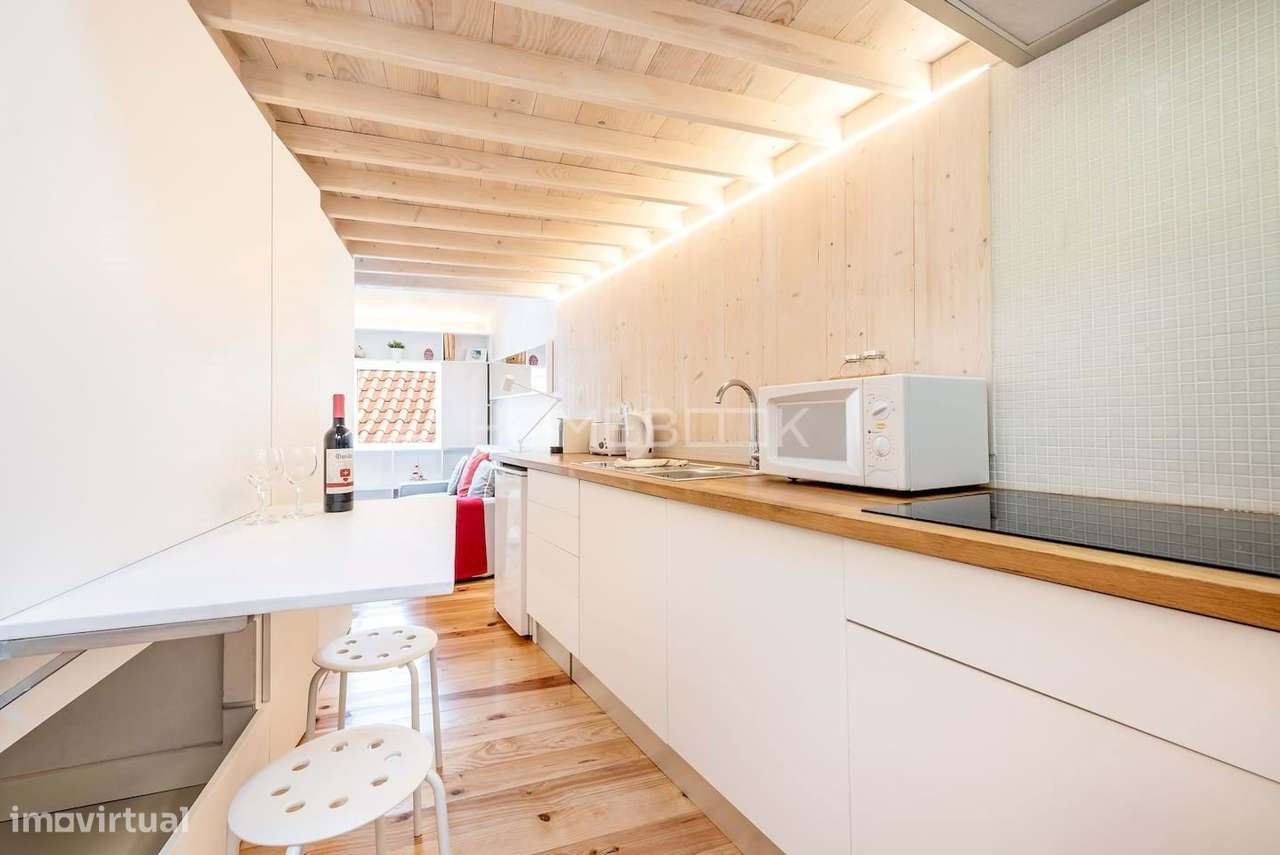 T1 com Licença ativa de AL,  no coração de Alfama-8