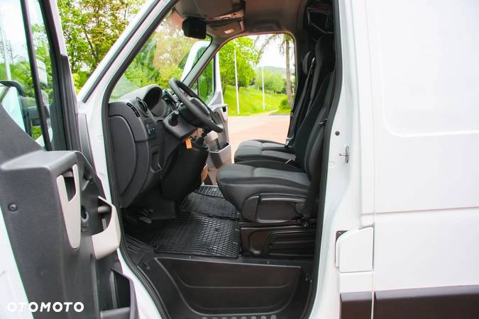 Renault Master ENERGY dCi 165 L2H2 VA - 22