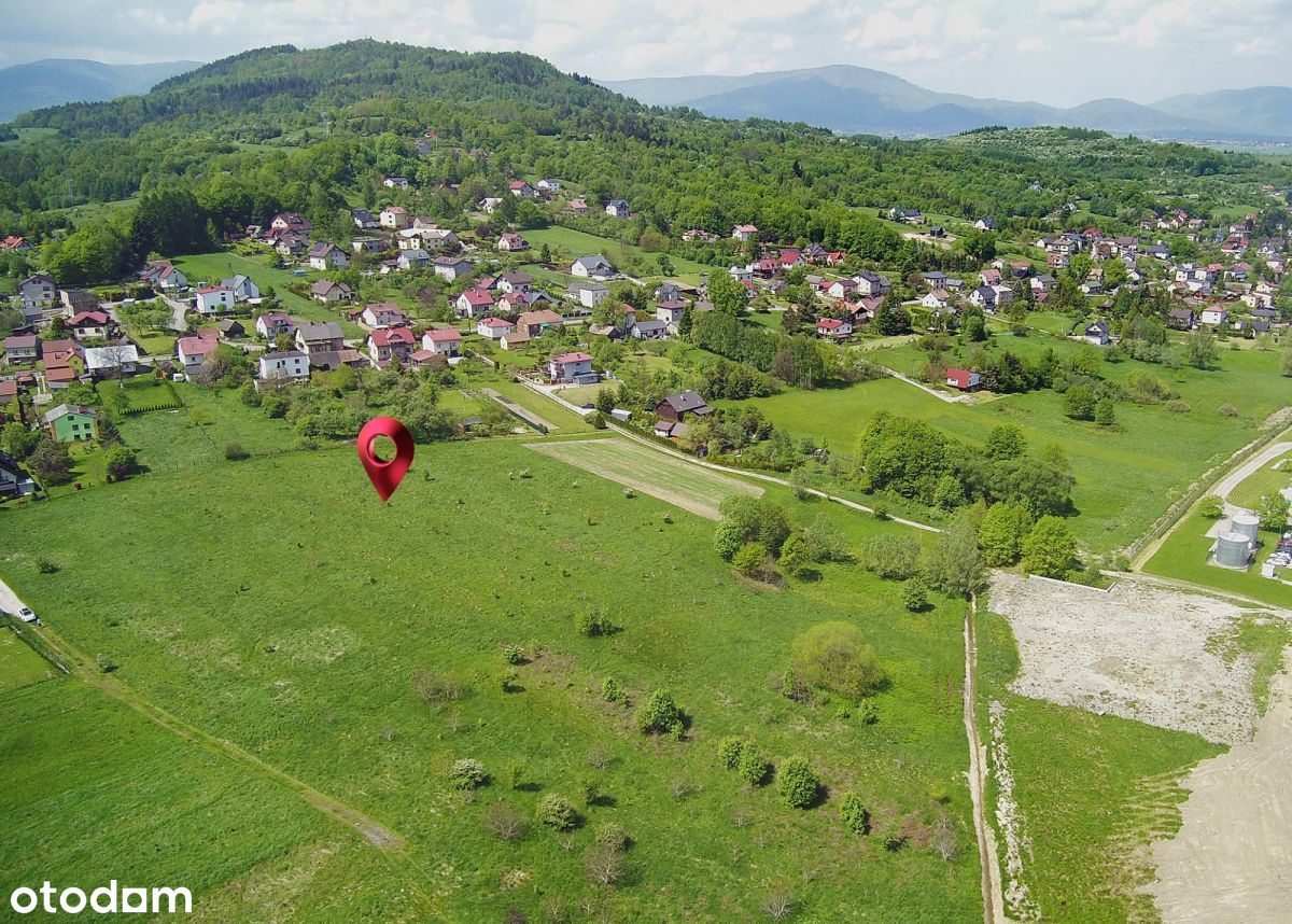 Działka budowlana z widokiem na Beskid Żywiecki