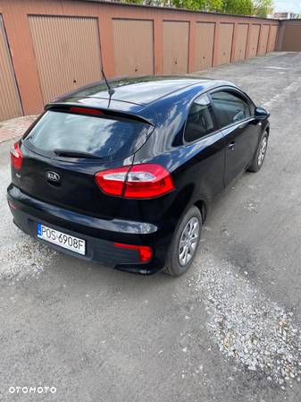 Kia Rio - 6