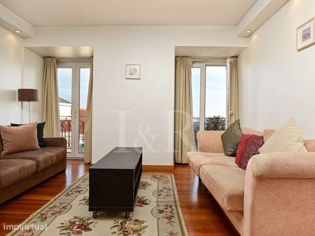 Apartamento T2 com varanda e vista rio no Chiado, Lisboa - Grande imagem: 4/22