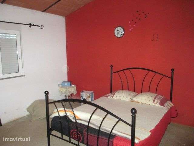 Terreno com moradia - Grande imagem: 4/8