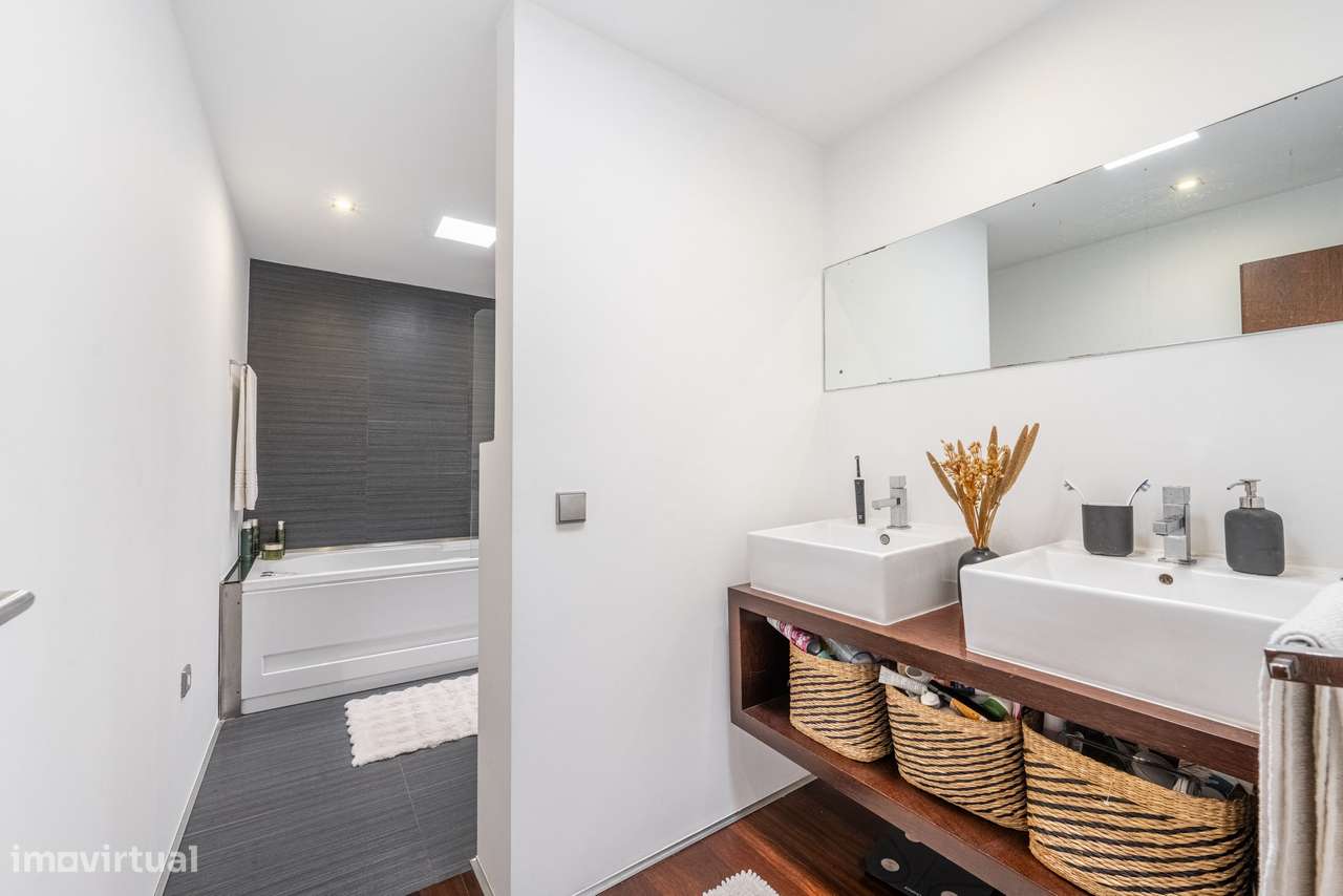 Moradia T3 + escritório em Sande São Lourenço -Guimarães-8