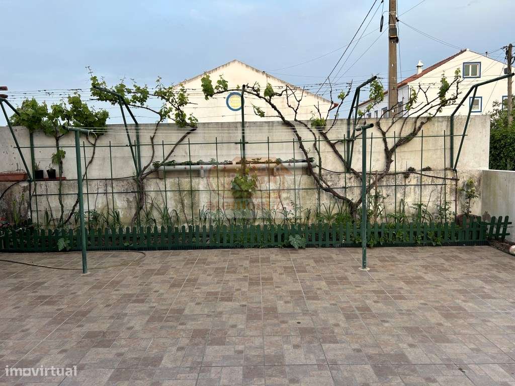 Excelente moradia com quintal em Grândola-28