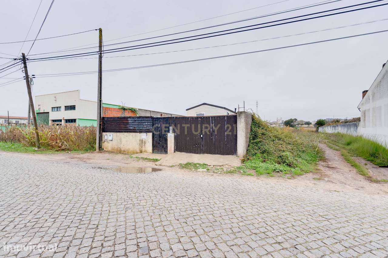 Terreno c/ viabilidade de construção junto á praia - Oportunidade Únic-5