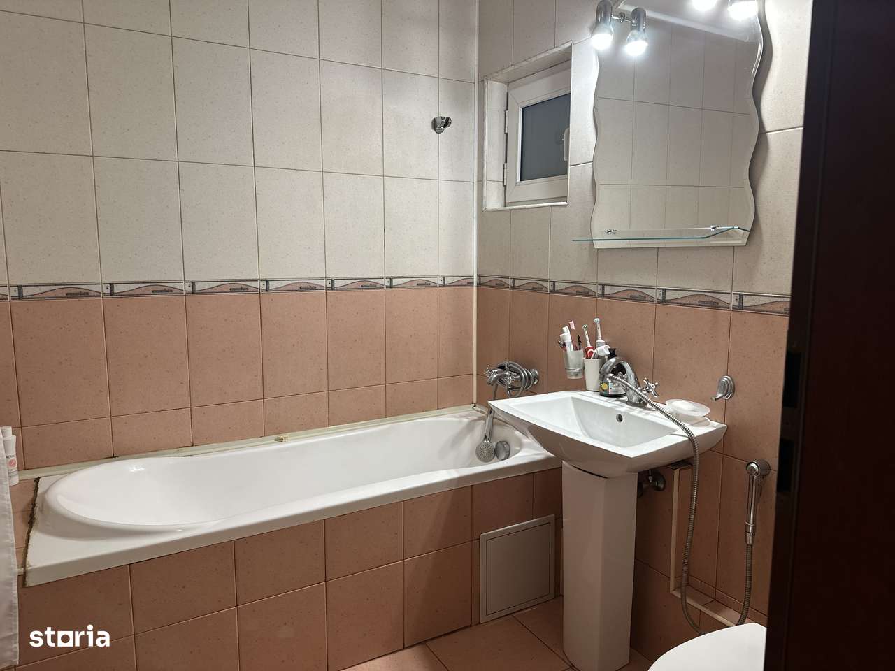 Apartament de 3 camere metrou Brancoveanu/3-Rooms - Brancoveanu subway-6