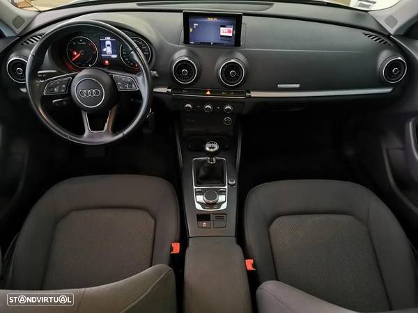 Audi A3 Sportback 30 TDI - 28