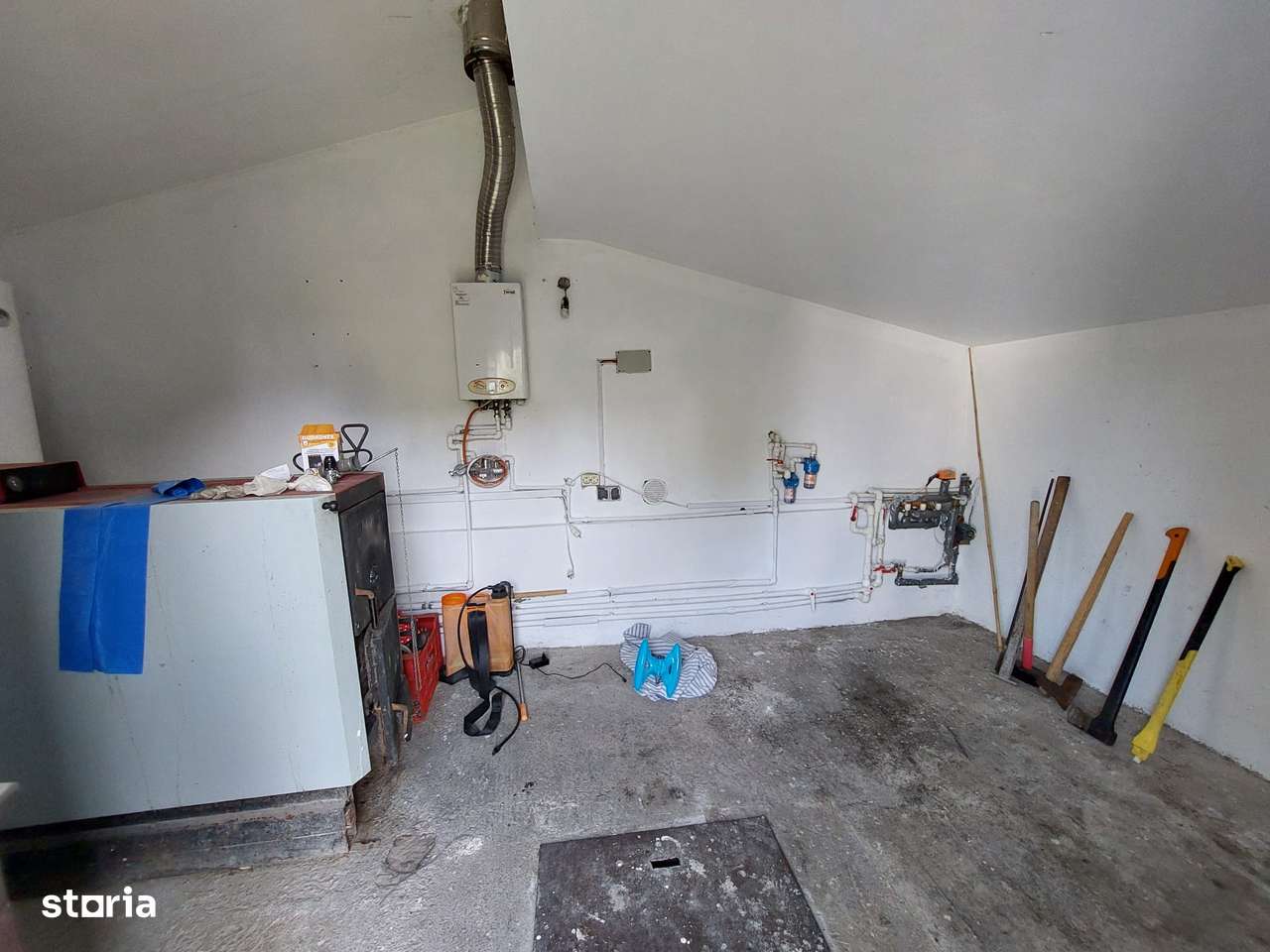 COMISION 0 Vila 227 mp utili, 1300 mp teren, 5 camere Comisani-17