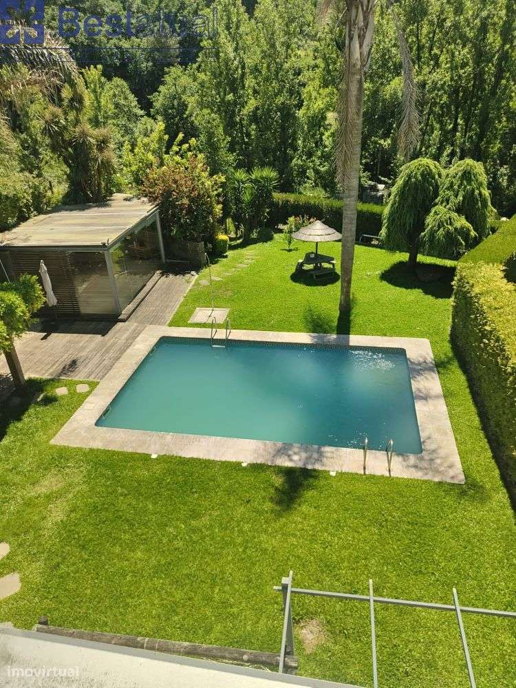 Moradia T 3 com piscina - Oportunidade!-52