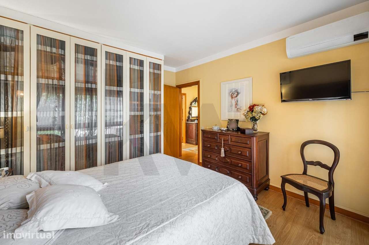 Moradia T3 no Centro da Maia –A 2 Min. do Metro Jardim, Garagem para 2-18