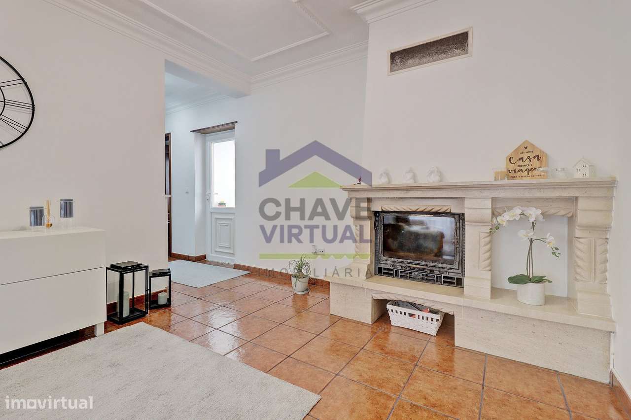 Apartamento T2+1 com Garagem e Arrecadação - Reguengo Grande - Lour... - Grande imagem: 5/38